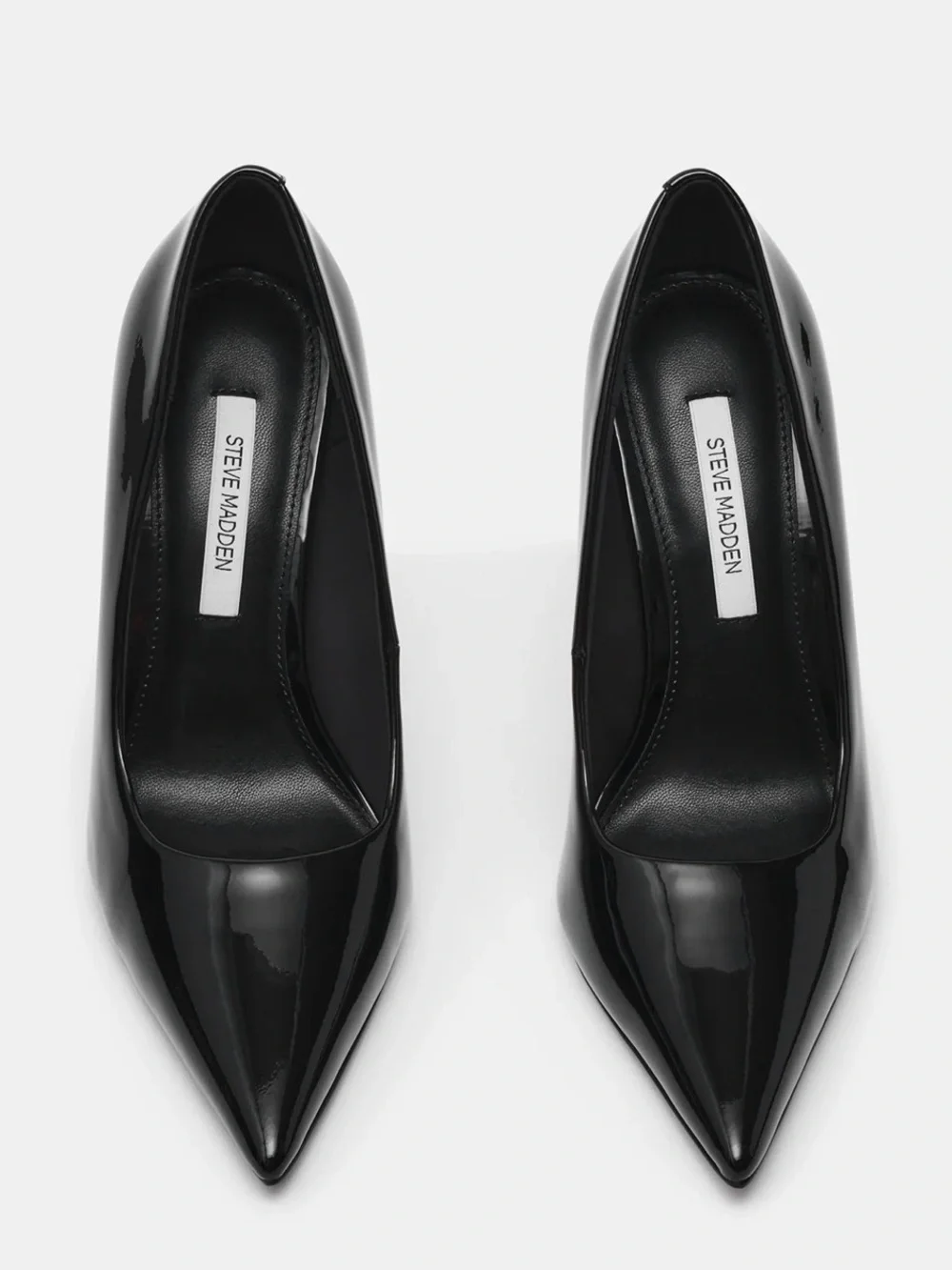 Black Pumps